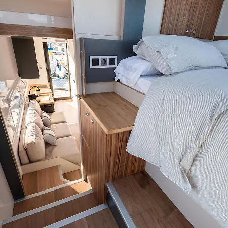 Ботель Casa Flotante *