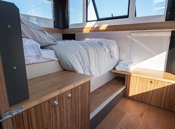 Ботель Casa Flotante